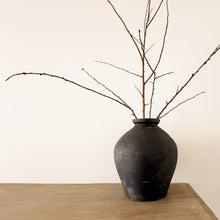 Load image into Gallery viewer, Antique Pot _ Stone Black