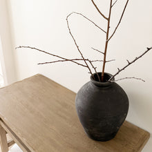 Load image into Gallery viewer, Antique Pot _ Stone Black