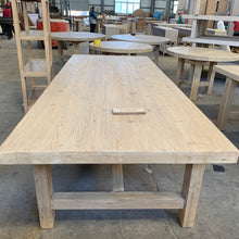 Load image into Gallery viewer, Organic Dining Table _ 200cm _ Blonde Elm