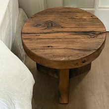 Load image into Gallery viewer, European Oak Side Table _ Natural