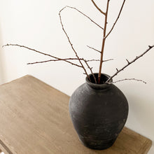 Load image into Gallery viewer, Antique Pot _ Stone Black