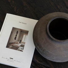 Load image into Gallery viewer, Vintage Pot _ Charcoal Brown