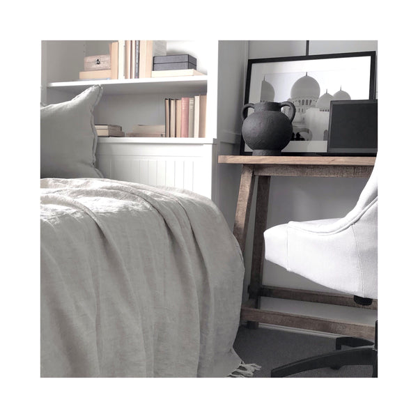 Home Office - Minimal Colour. Maximum Style.