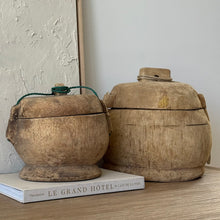 Load image into Gallery viewer, Antique Container _ Natural
