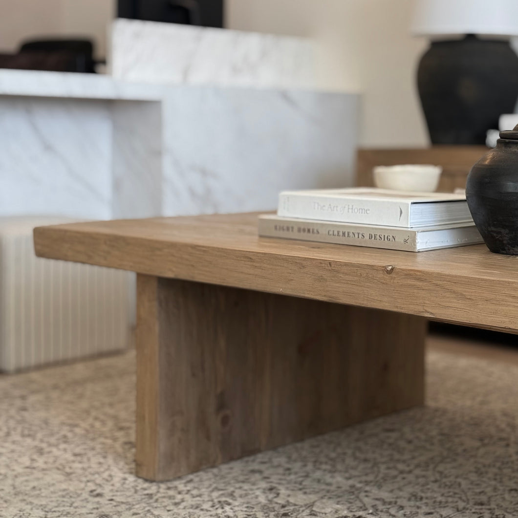 American Farmhouse Coffee Table _ 160cm _ Rectangle _ Aged Elm