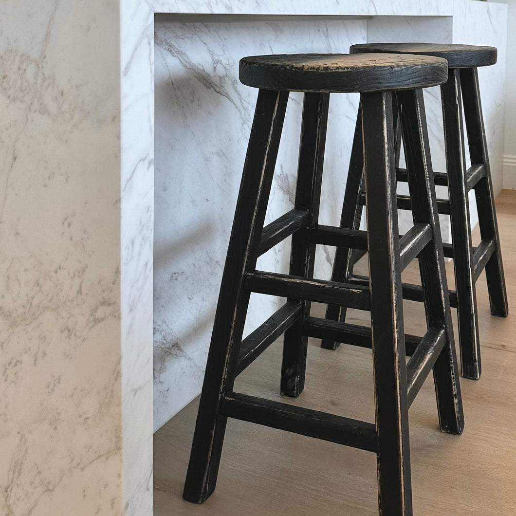 Provincial Bar Stool _ Rustic Black