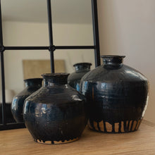 Load image into Gallery viewer, Antique ‘Drip Finish’ Pot _ Glazed Black
