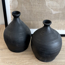 Load image into Gallery viewer, Vintage Pottery _ Stone Black
