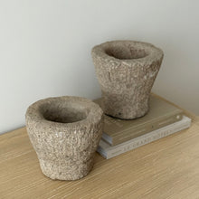 Load image into Gallery viewer, Antique Sandstone Mortar _ Stone Grey Beige
