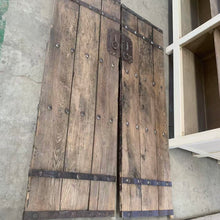 Load image into Gallery viewer, Hand Carved Vintage Doors _ Pair
