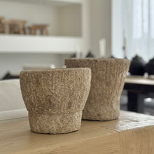 Load image into Gallery viewer, Antique Sandstone Mortar _ Stone Grey Beige
