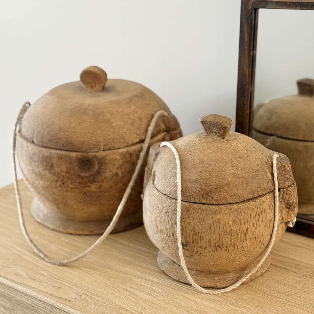 Antique Container _ Natural