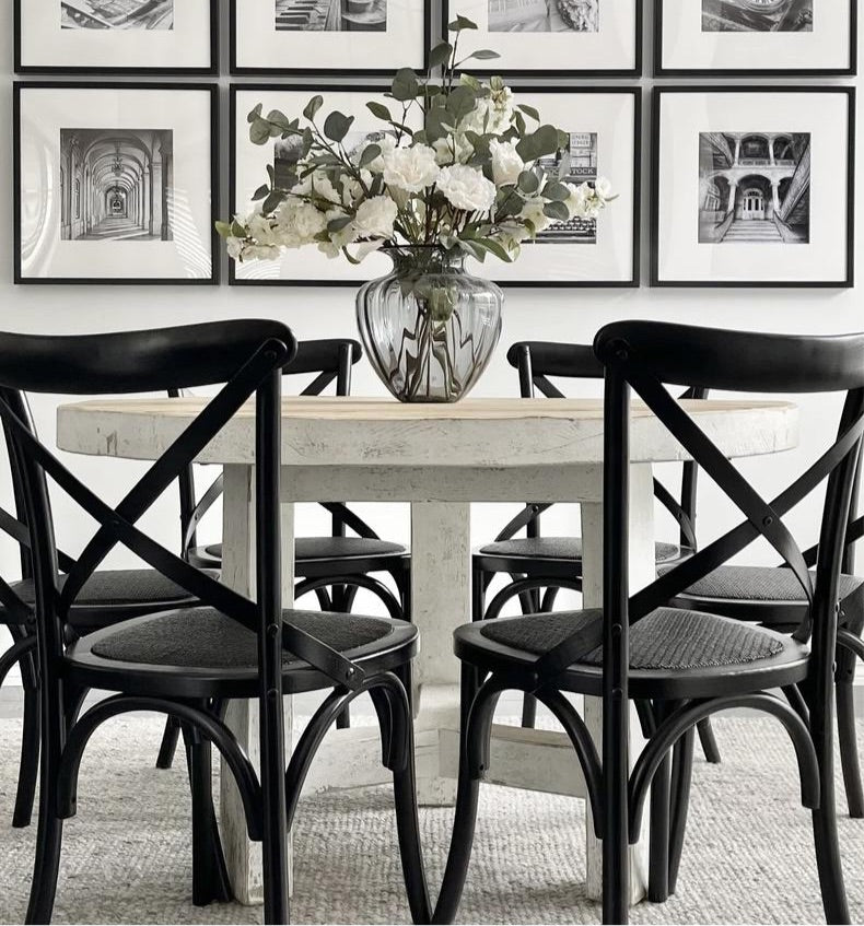 Black hamptons clearance dining table
